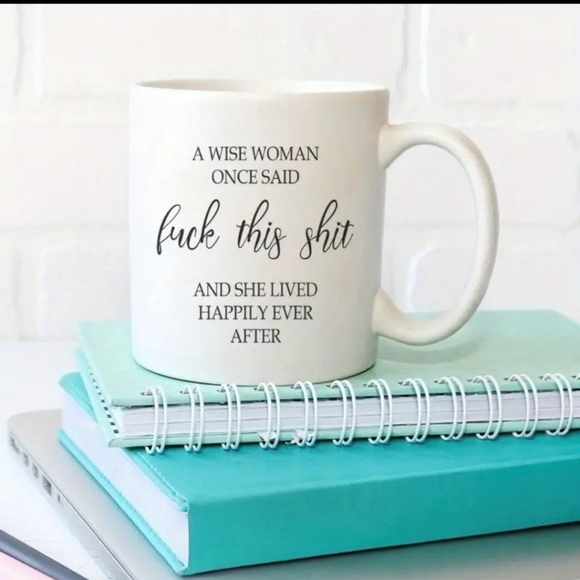 Meet your Posher, Eccentric Annie - Picture 8 of 8